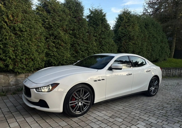 Maserati Ghibli cena 98000 przebieg: 178021, rok produkcji 2014 z Krośniewice małe 172